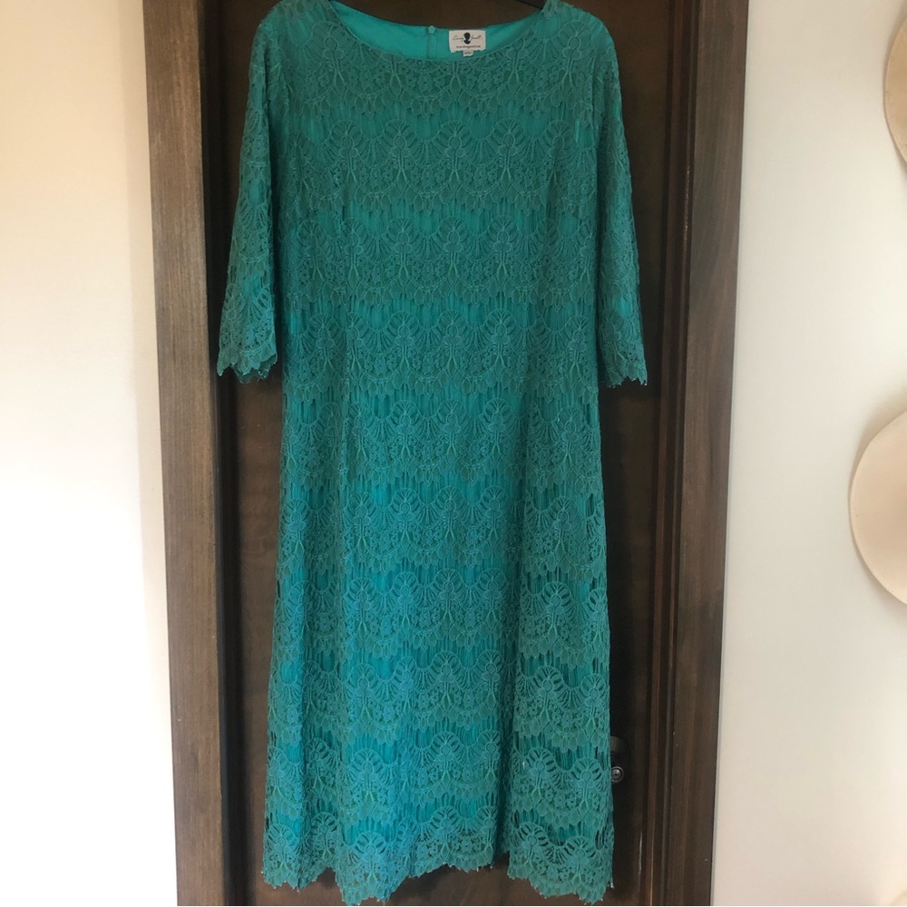 Dainty Jewells “A Night In Paris” dress